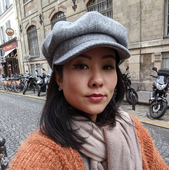 Meet your Posher, Chantelle - Picture 2 of 3